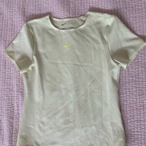Nike Form Short Sleeve Top Barely Volt